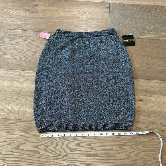 90s SILVER TONE SPARKLING METALLIC KNIT PENCIL SKIRT KNEE LENGTH JEANNE PIERRE S - Picture 4 of 7